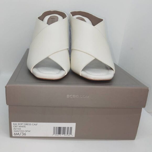 BCBGMAXAZRIA Designer Womens NEW w/Box Soft Leather Off White Heels - sz. 6M - Picture 2 of 6